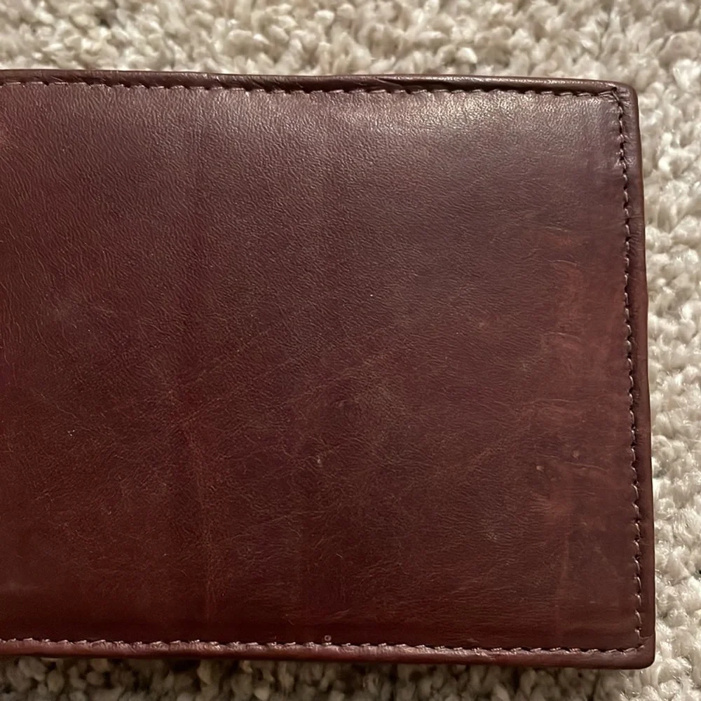 New brown leather wallet with cc slots